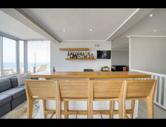 4 BEDROOM HOUSE FOR SALE IN BALLITO CENTRAL